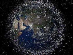 Как выглядит Земля и спутники