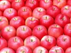 Что означает выражение «яблоку негде упасть»